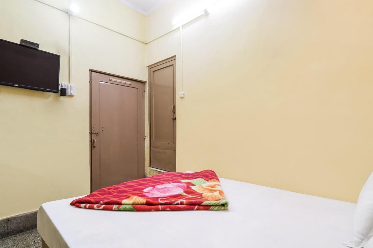 Spot On 38315 Bhagirathi Guest House Haridvár Kültér fotó